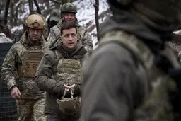 زلنسکی: به "نقطه عطف" جنگ رسیده‌ایم 