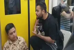 دلداری دادن یک سرباز عاشق پیشه | نامزد این سرباز به او خیانت کرده است! + ویدئو