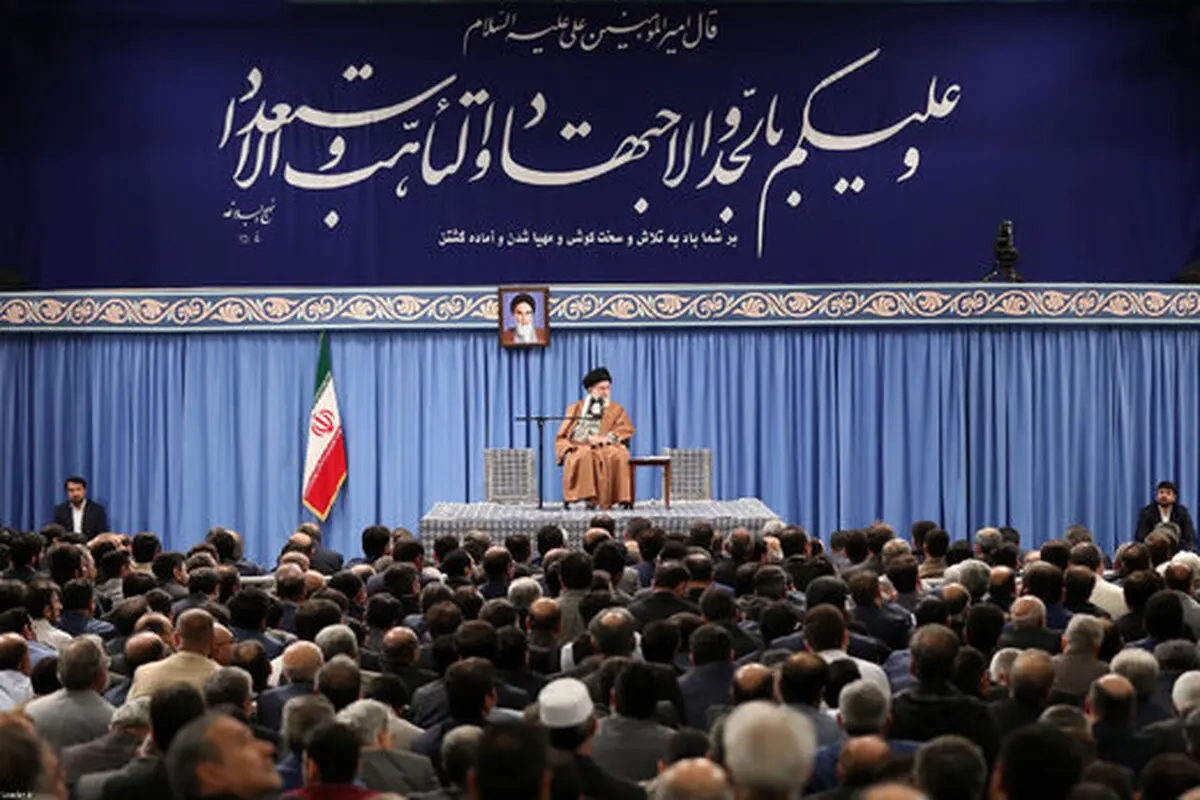 رهبر انقلاب: در حوادث امنیتی چند روز اخیر، دشمن را عقب زدیم