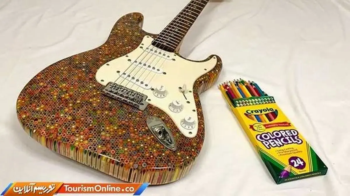 گیتار جالبی که از مداد رنگی ساخته شد