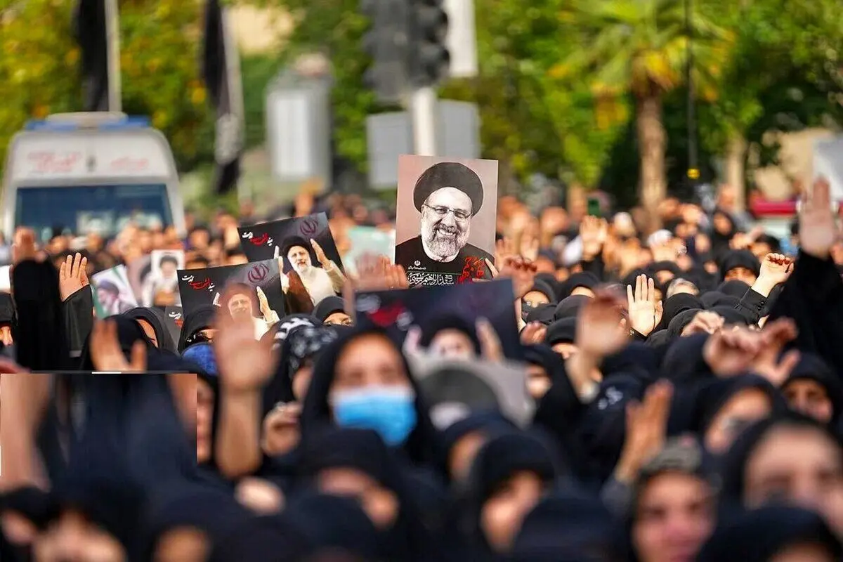 مراسم تشییع شهید ابراهیم رئیسی ساعت ۱۴ برگزار می شود | جمعیت کثیر مردم مشهد در تشییع پیکر شهید جمهور +ویدئو
