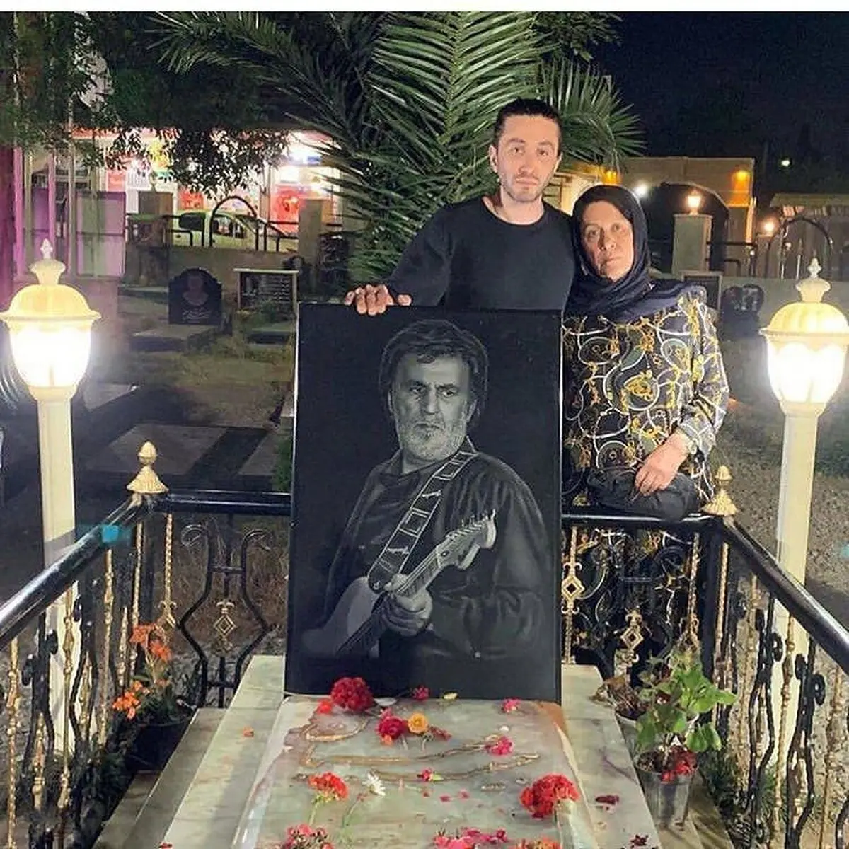 پسر و همسر حبیب محبیان در سومین سالگرد درگذشت او