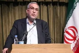 وزیر بهداشت: ۲۰ درصد مبتلایان در موج اومیکرون کودکان هستند 
