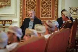 دیدار قریب‌الوقوع لاریجانی با سلطان عمان | دیداری که پیش‌تر فقط رؤسای‌جمهور ایران انجام داده بودند