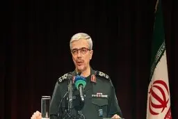 
پیام مهم سرلشکر باقری به فرماندهان ارتش و سپاه
