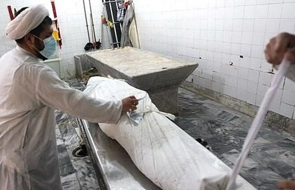 کار جالب سه جوان طلبه گلستانی در غسالخانه+ عکس