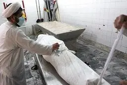 کار جالب سه جوان طلبه گلستانی در غسالخانه+ عکس