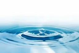 جادوی شیمی در یک قطره آب | هنر شگفت‌انگیز دانشمند با یک قطره آب 