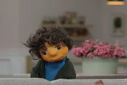 حضور جنجالی کلاه قرمزی در برنامه مهمونی | با بچه دعواش میشه + ویدئو