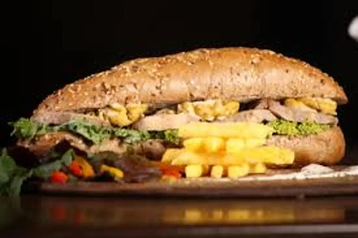 اسرار تهیه ساندویچ مغز خاطره‌انگیز+ویدئو 
