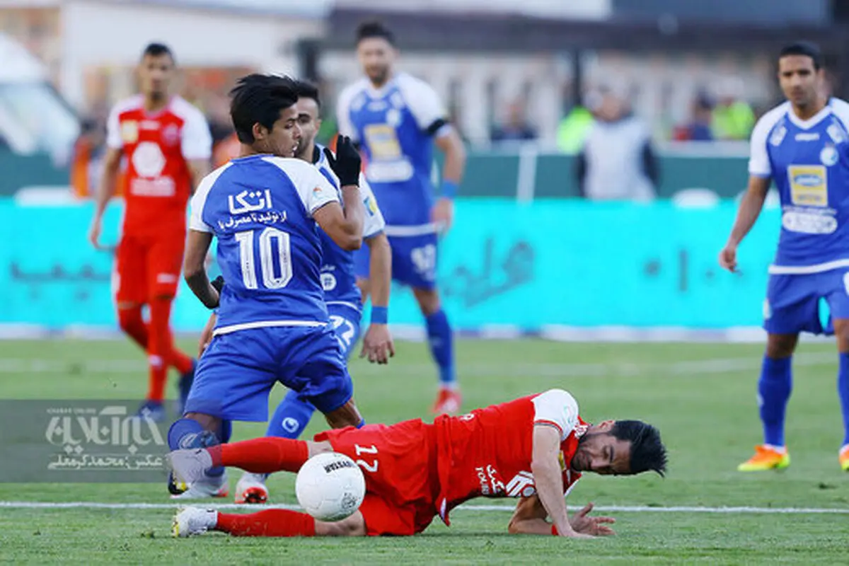وقتی پرسپولیسی‌ها در تاج بازی می‌کردند
