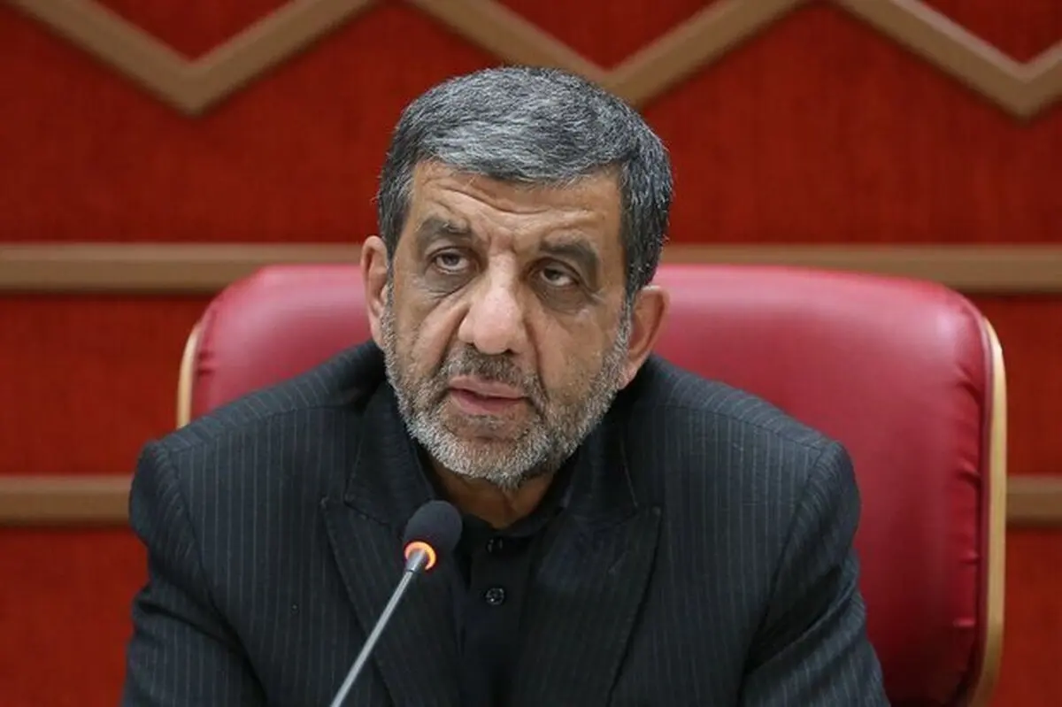 ضرغامی: نمی‌توانیم به گردشگری خارجی بگوییم از بله و ایتا استفاده کن؛ پلتفرم های خارجی برای آن ها مثل نان شب و هواست |  پیگیر سیم کارت برای توریست ها هستیم