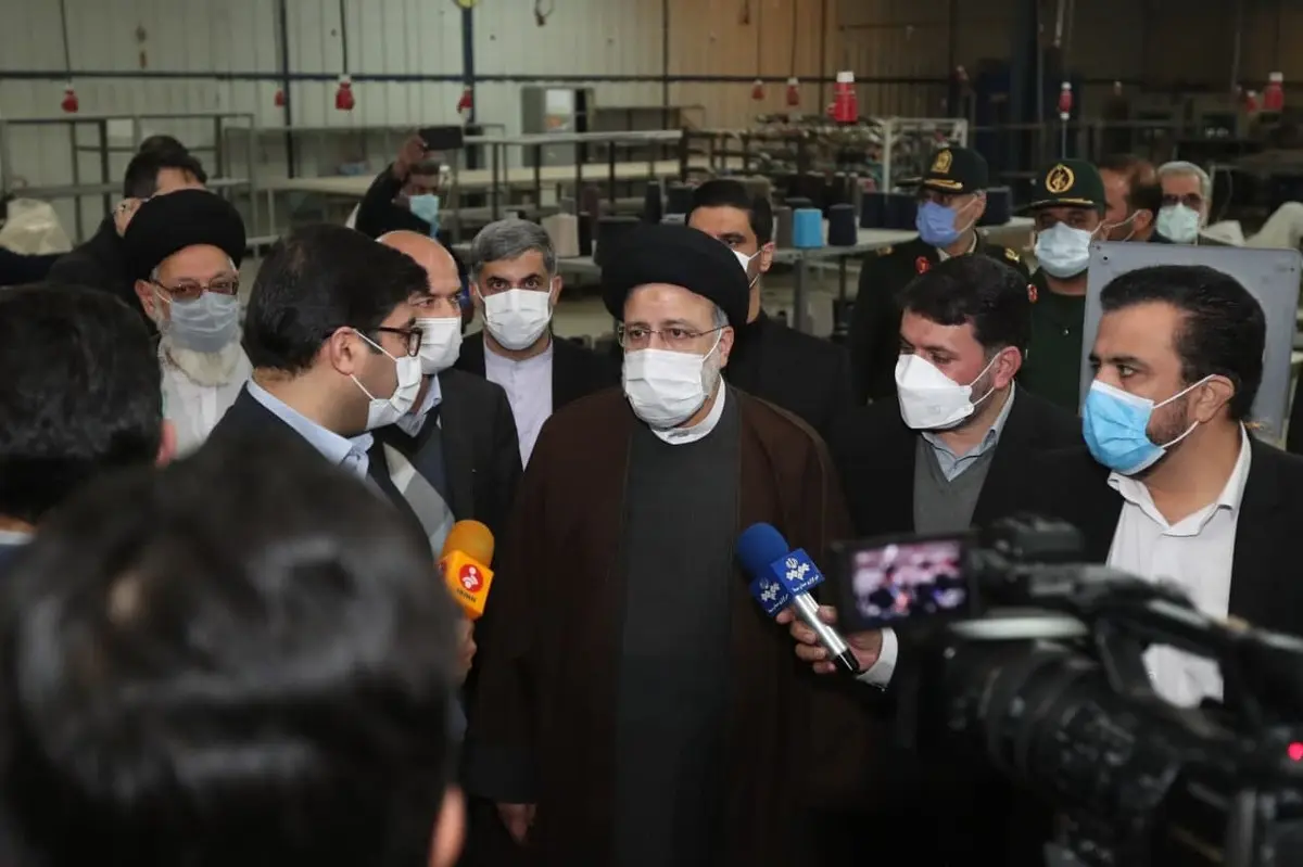 بازدید رئیسی از کارخانه ریسندگی خوش ریس