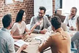 مطالعه جدید: معاشرت اجتماعی می‌تواند زندگی شما را طولانی‌تر کند