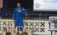 فضانورد بازنشسته ناسا کلاسهای رایگان برای کودکان برگزارمیکند