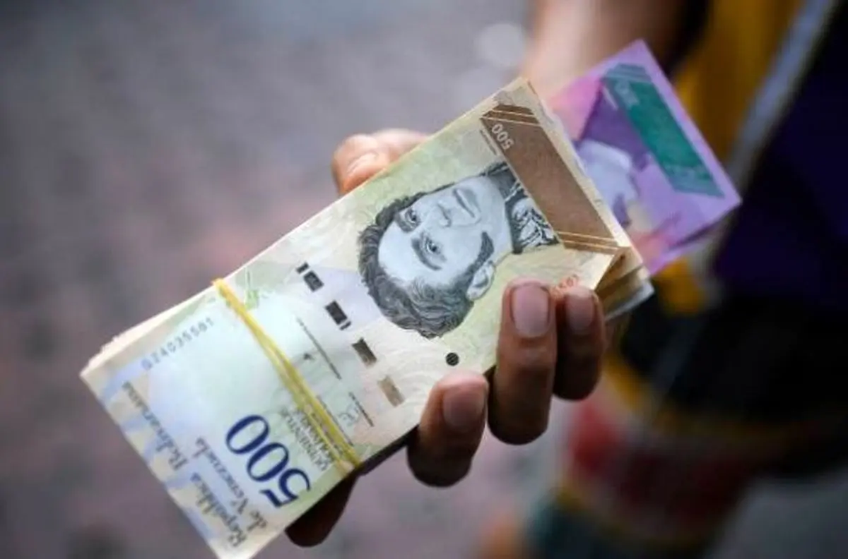 ونزوئلا ٦ صفر از واحد پول خود را حذف مى کند 