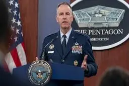 سخنگوی پنتاگون: ۲ حمله جداگانه به ۲ تاسیسات در شرق سوریه انجام دادیم |پهپادی که تاسیسات ما در دیرالزور سوریه را هدف قرار داد، ایرانی بود | ایران از شبه نظامیانی که به آمریکایی‌ها حمله کردند، حمایت می‌کند