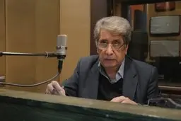 بهروز رضوی صداپیشه، مجری رادیو و تلویزیون و بازیگر در بخش مراقبت‌های ویژه بستری شد