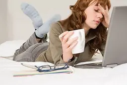 تمرینی ساده برای جلوگیری از خستگی چشم | تنها با دو دقیقه از تنبلی چشم‌هایتان جلوگیری کنید +ویدئو