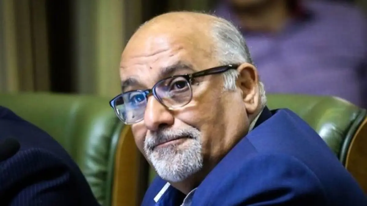
حسن خلیل‌آبادی استعفا داد
