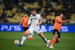 توقف اینتر در اوکراین | برد قاطع آژاکس مقابل بشیکتاش