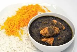 قلیه ماهی معروف ترین خورش جنوب که نخوری سرت کلاه رفته! | طرز تهیه قلیه ماهی +ویدئو
