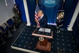 ترامپ پنجمین رییس جمهوری یک دوره ای ۱۰۰ سال اخیر آمریکا 