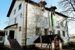  تشریح وضعیت معلمان مدرسه ایرانی در اوکراین  