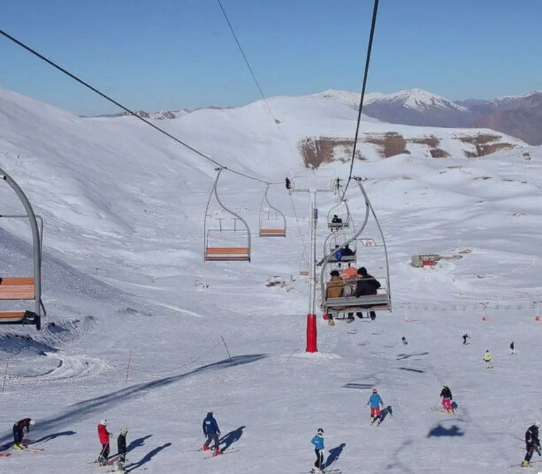 سرمای استخوان‌سوز در ارتفاعات تهران | توچال در منفی ۲۰ درجه و باد شدید +ویدئو