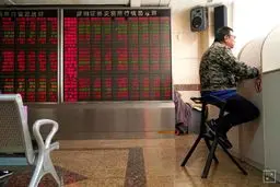 افزایش تلفات کرونا مانع بهبود اوضاع بازار سهام شد 