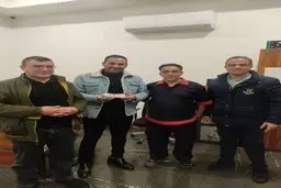 ۱۰ هزار دلار پول گم‌شدهٔ توریست گرجستانی توسط اپراتور پمپ بنزین پیدا شد 