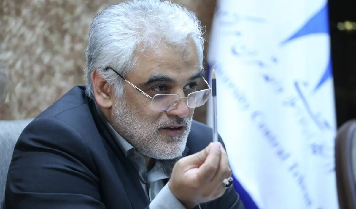 شرایط دفاع از پایان نامه در دانشگاه آزاد/ امتحانات حضوری برگزار می شود