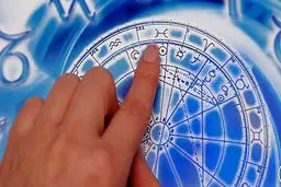 متولدین هر ماه از چه رفتاری  بیزار هستند؟ شما متولد کدام ماه هستید