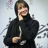 نیلوفر  خوش‌خلق
