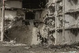 توضیحات هلال احمر درباره دوباره ریزش ساختمان متروپل | چرا متروپل دوباره فرو ریخت ؟ 