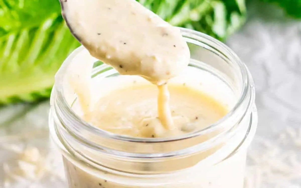 طرز تهیه سس سزار کم هزینه | با حداقل مواد تو خونه سس سزار درست کن +ویدئو