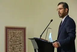 
خطیب زاده  |   آمریکا سعی داشت ایران را به یک استثنا در سیاست بین المللی تبدیل کند