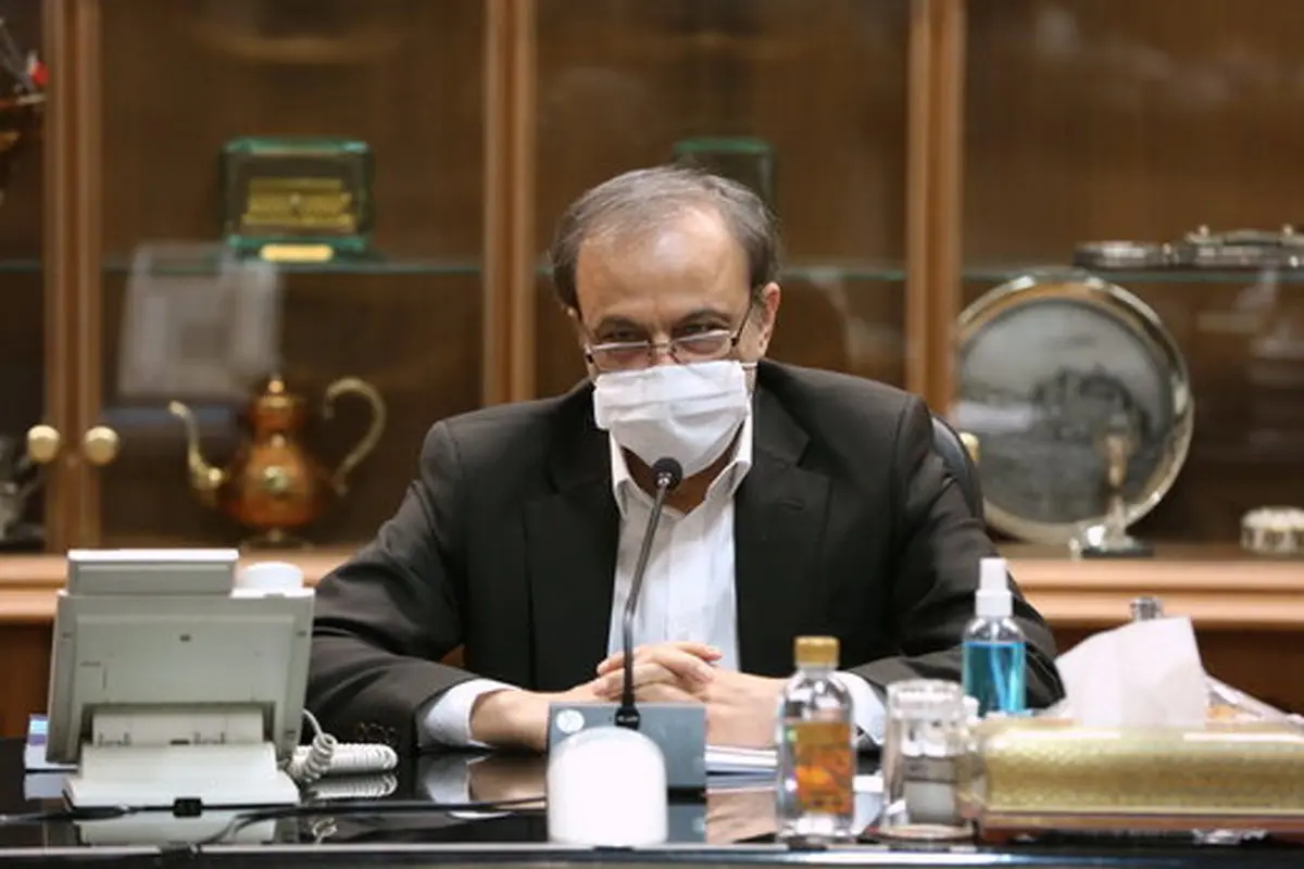وزیر صمت  |    خودروی ایرانی در شان ملت ایران نیست