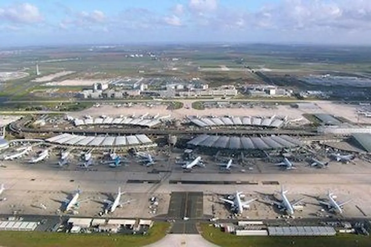 احتمال بازگشایی فرودگاه اورلی ازهفته اول تابستان
