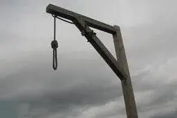 شایعات مرد مسن را به پای چوبه دار کشاند! | اولین مورد اعدام در ملاءعام از سوی طالبان!