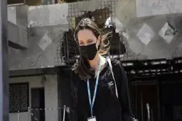 حضور آنجلینا جولی در بین مردم یمن + ویدئو 