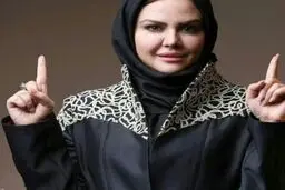 مجری معروف  وسابق سیمای خانواده با تیپ جدید