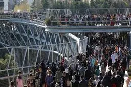 استقبال گردشگران از اماکن تفریحی پایتخت 