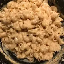 طرز تهیه ماکارونی با سس پنیر | ترکیبی ساده و پرطرفدار برای وعده‌های خانگی +ویدئو