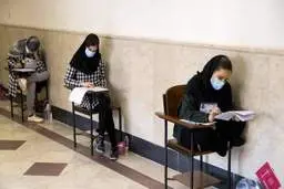 
اظهارات ضدو نقیض وزارت علوم در خصوص مصوبه‌ «ممنوعیت پذیرش دانشجوی ارشد از رشته‌های غیرمرتبط» 