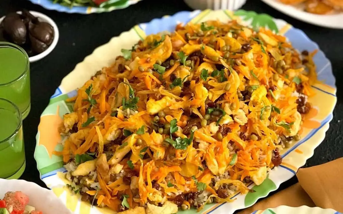 ناهار ماش پلو با مرغ خیلی ساده و خوشمزه است | طرز تهیه ماش پلو با مرغ خوشمزه و لذیذ به روش مجلسی