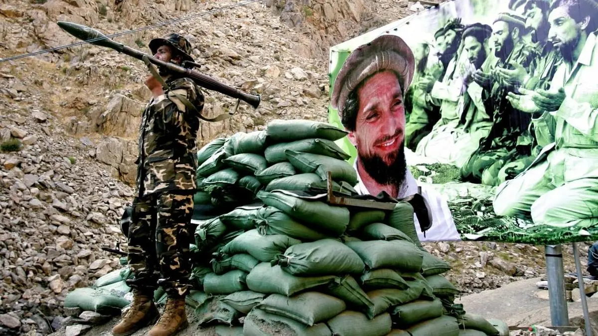 دروازه صلح به روی طالبان باز است اما اگر با زور بیایند تا آخرین قطره خون می‌جنگیم 