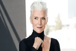 زندگی جالب مادر ایلان ماسک