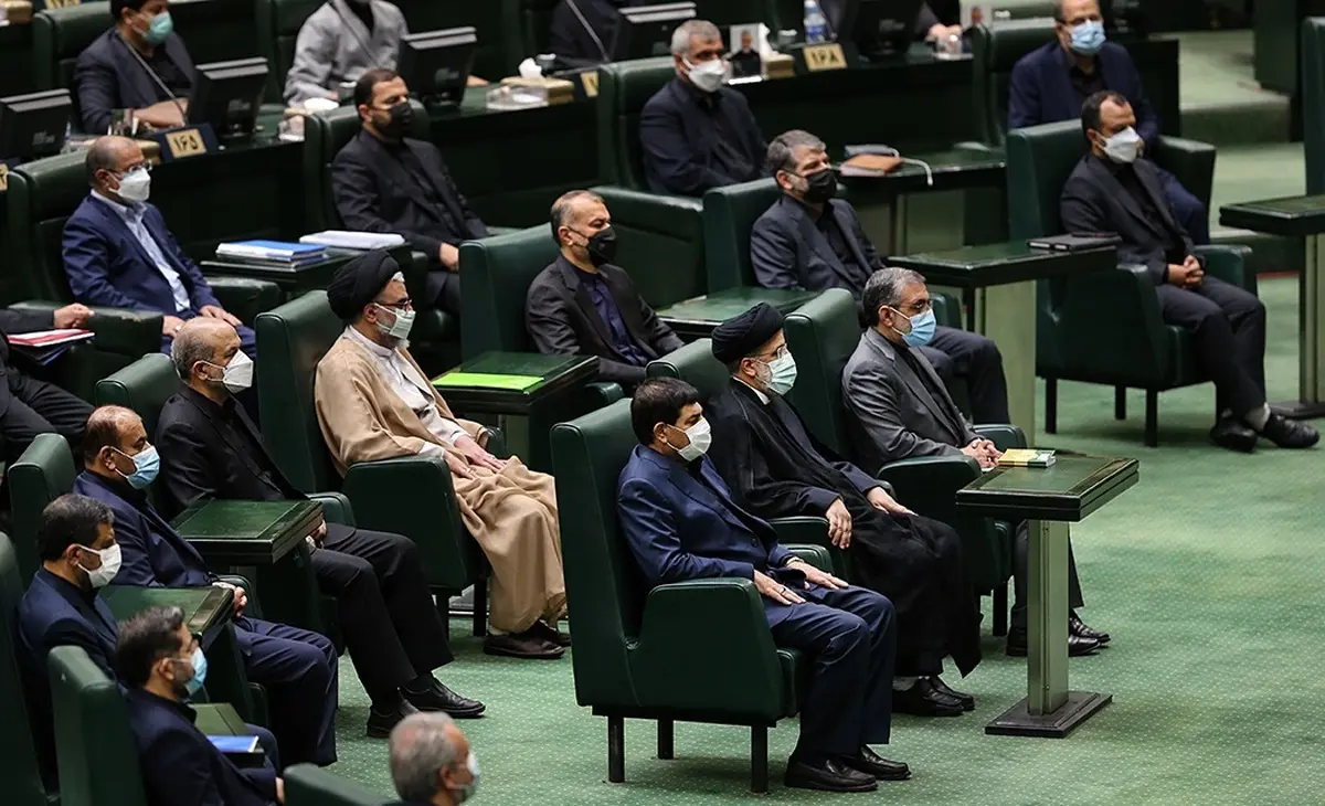 رسیدگی به صلاحیت ۱۹ وزیر پیشنهادی دولت در مجلس شورای اسلامی به پایان رسید


