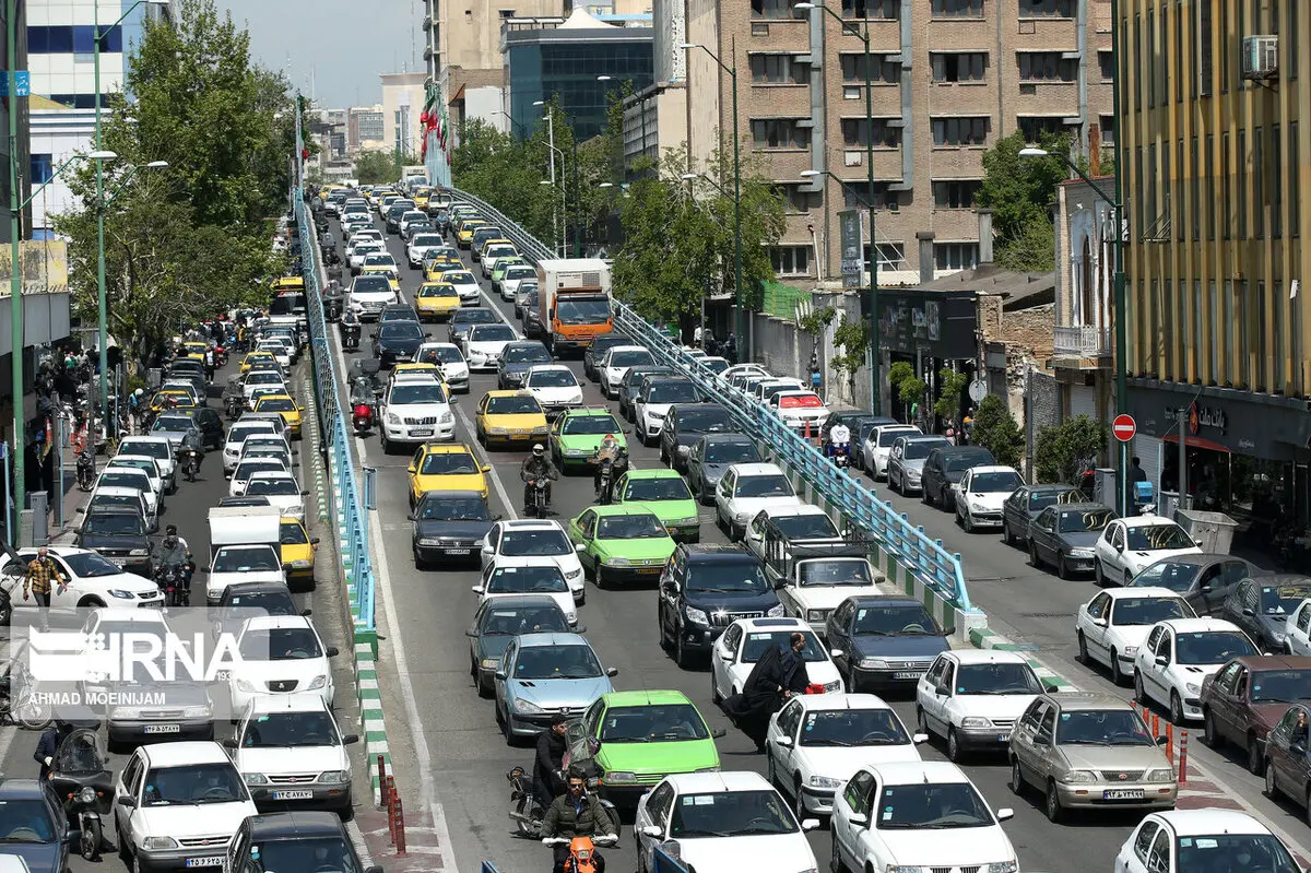 امروز ترافیک در تهران ۷۵ درصد افزایش داشت